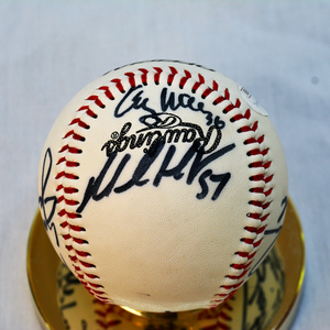 Boston Red Sox 10 Player Autographed Baseball w/JSA LOA